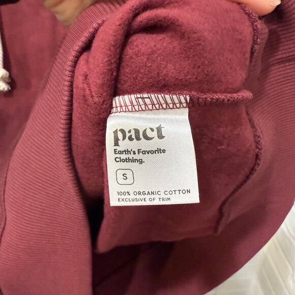 Pact NWT One For All Unisex Hoodie Sweatshirt Raisin Red Sz Small Organic Cotton - Picture 7 of 12